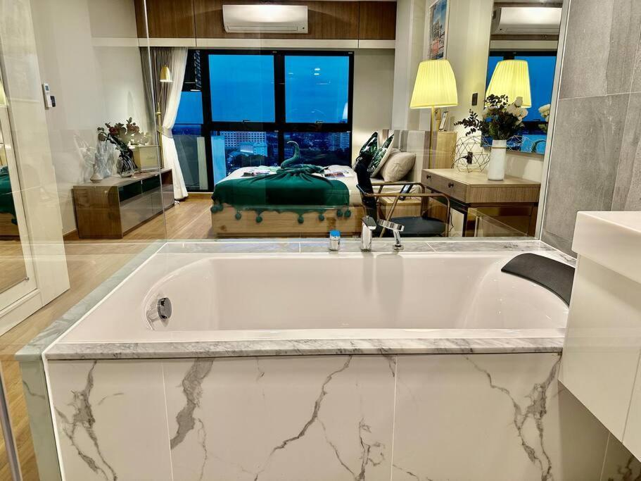 Astra Sky River High Floor,3 Bedrooms 97㎡ 山景房带浴缸 Chiang Mai Dış mekan fotoğraf