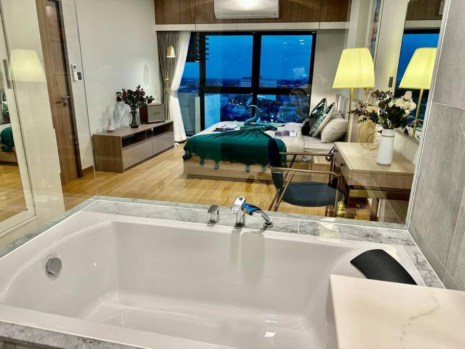 Astra Sky River High Floor,3 Bedrooms 97㎡ 山景房带浴缸 Chiang Mai Dış mekan fotoğraf